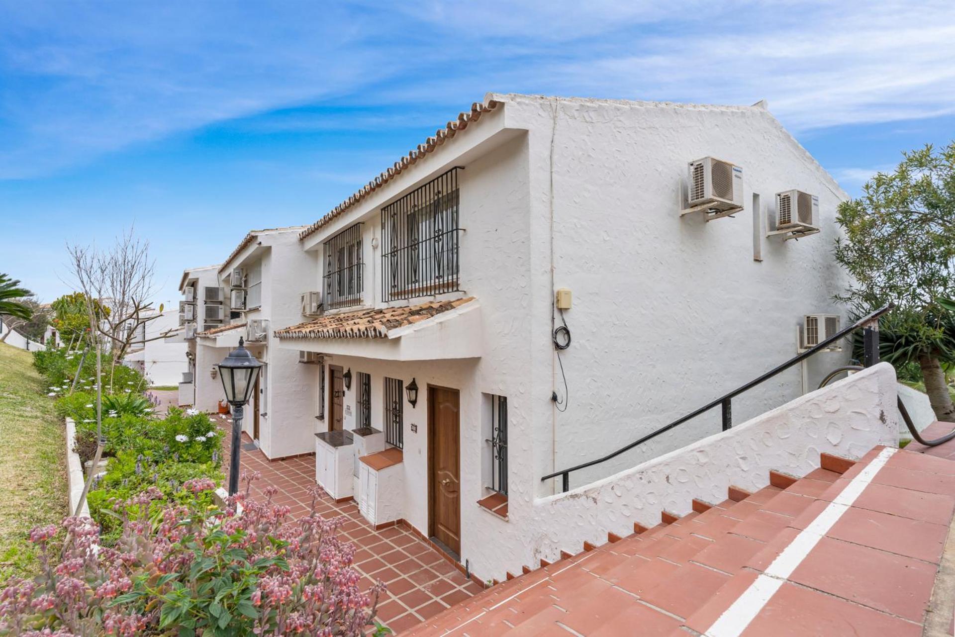 Charming Seaview Apartment With Pool In La Cala By Costarentals - Ref 49 La Cala De Mijas Ngoại thất bức ảnh